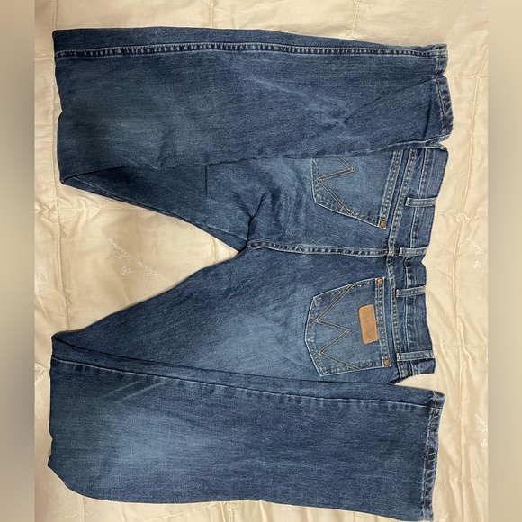 Men’s wrangler retro slim bootcut jeans - Picture 4 of 5